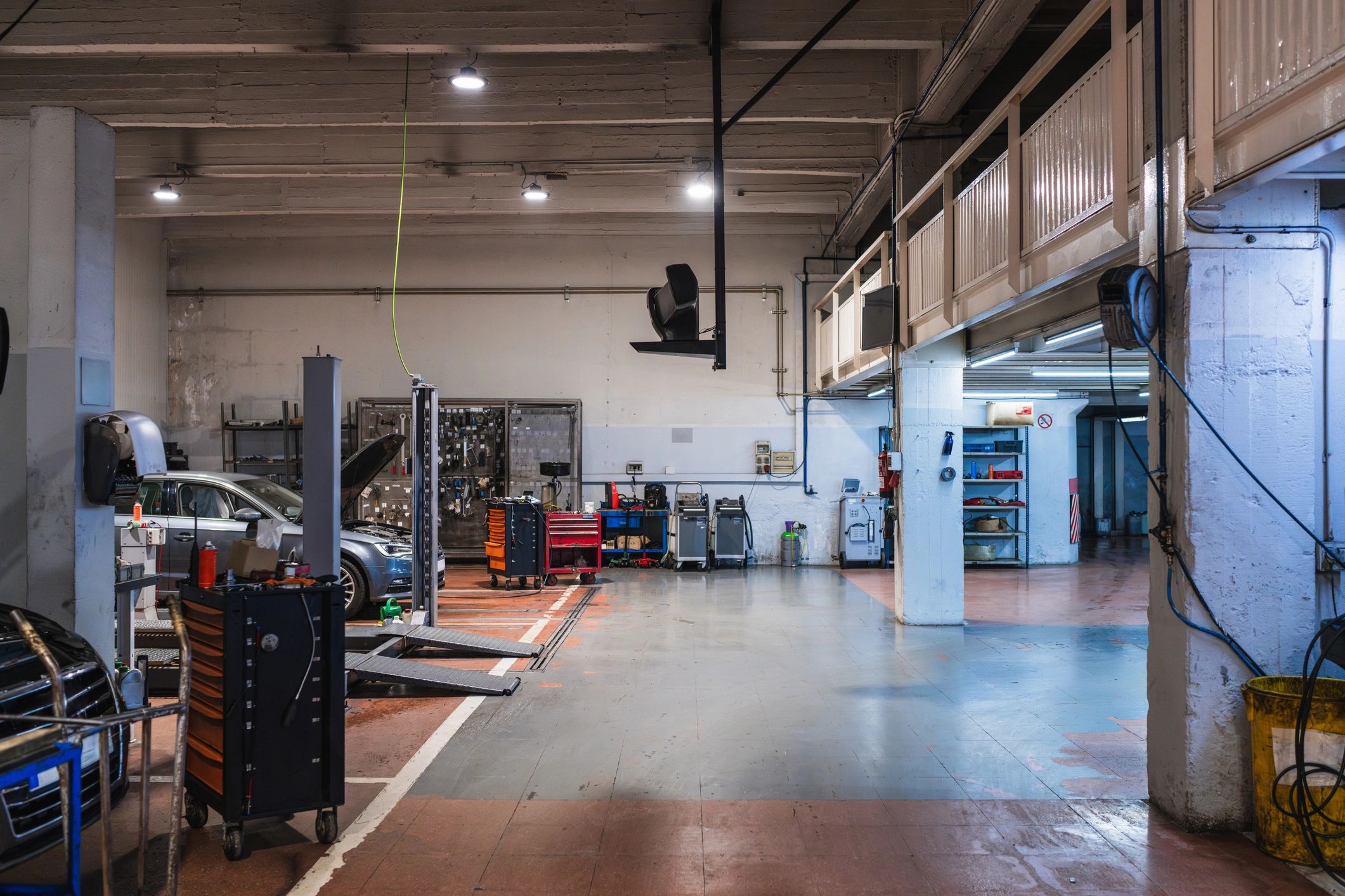 Car repair workshop prepared for vehicle repairs
