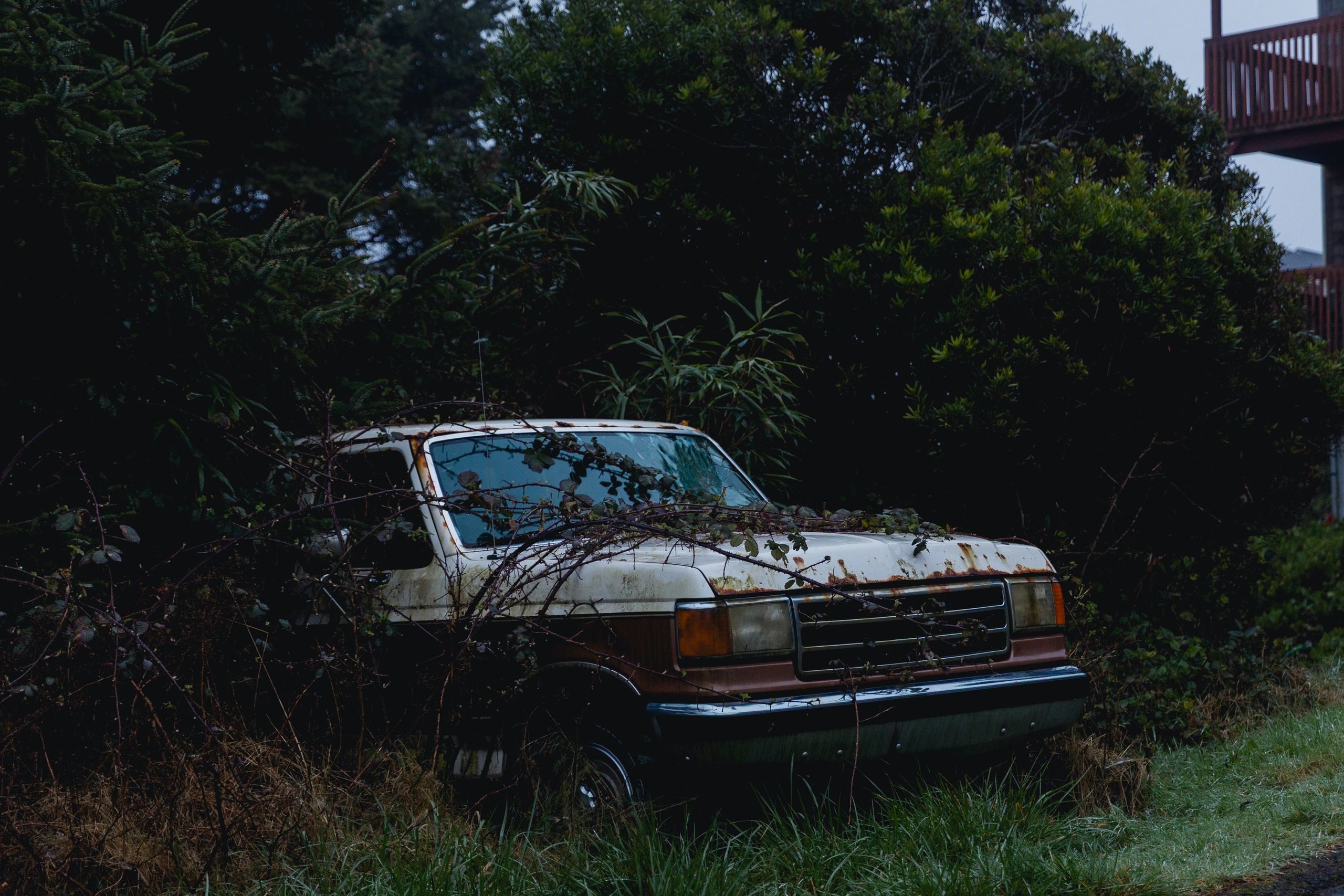 Vehicle body repair workshop